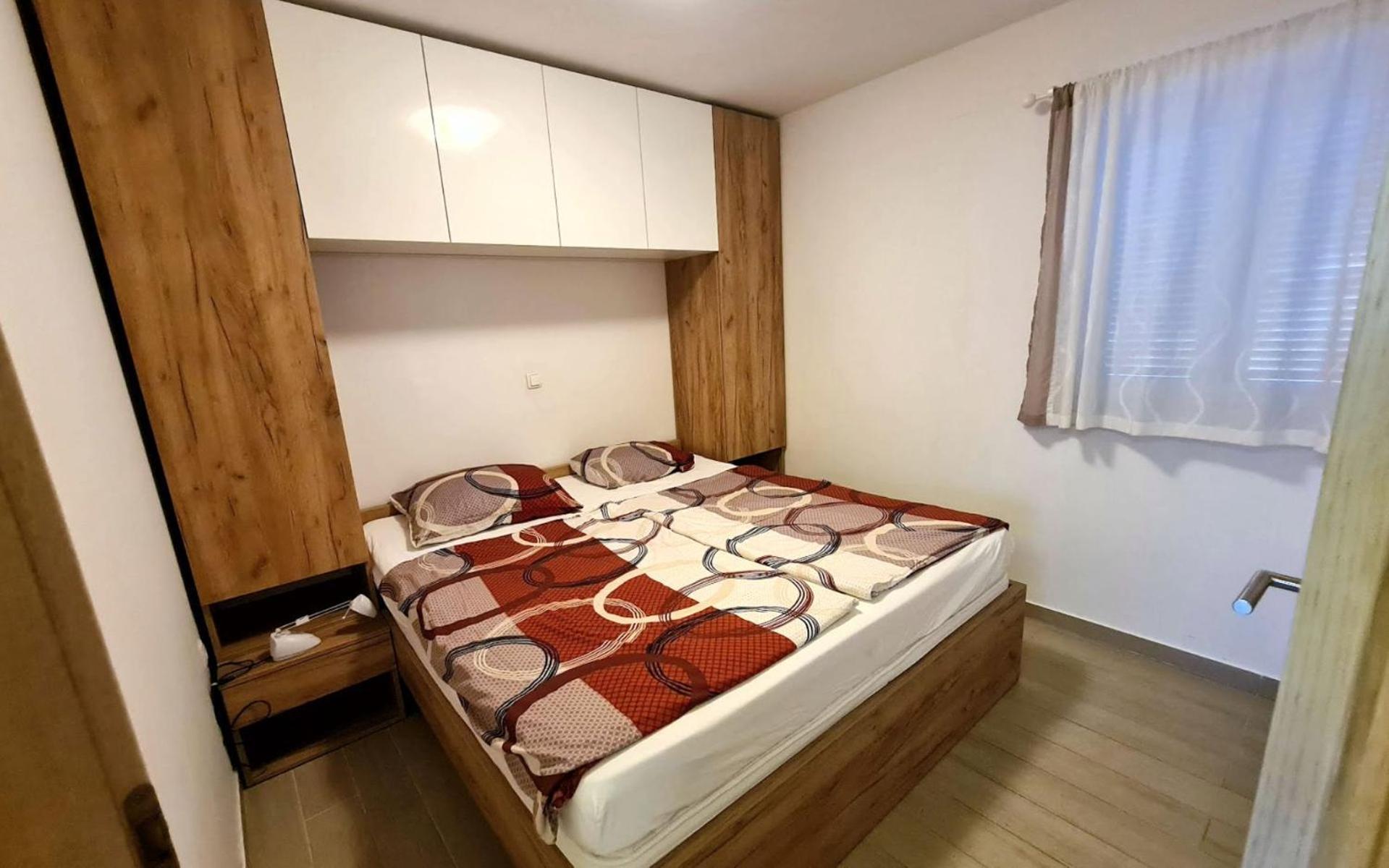 Apartment Trava Klimno Bagian luar foto