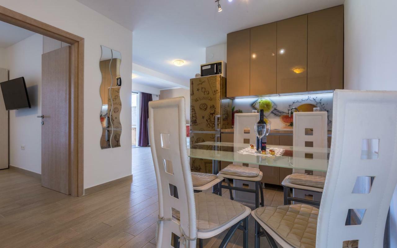 Apartment Trava Klimno Bagian luar foto