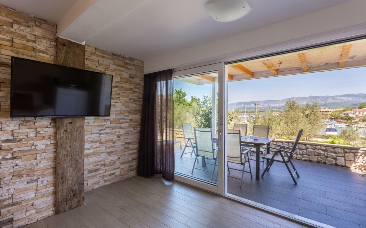 Apartment Trava Klimno Bagian luar foto